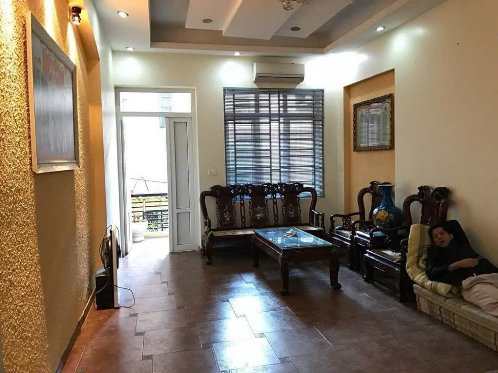 Bán nhà Giải Phóng 88m2, Giá 14.x Tỷ, Ô Tô Tránh, Gần Bạch Mai
