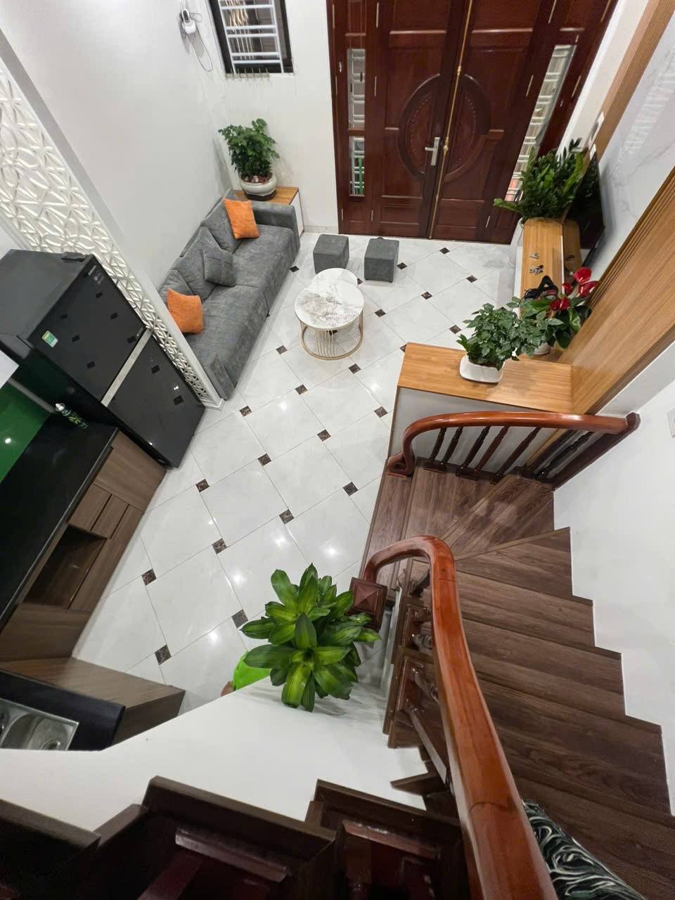 Siêu phẩm nhà Xuân Phương: 4 tầng, ngõ ô tô, giá chỉ 5.85 tỷ