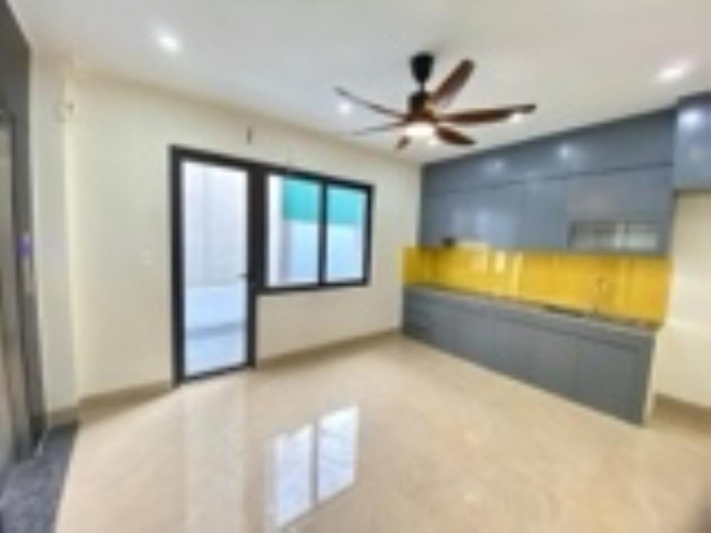 Bán Nhà Hà Đông: 5 Tầng, Thang Máy, Ô Tô Đỗ Cửa, Giá Tốt