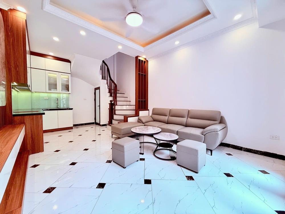 Bán Nhà Khương Đình - 30m2 - 6 Tầng - Full Nội Thất - Giá 7.5 Tỷ