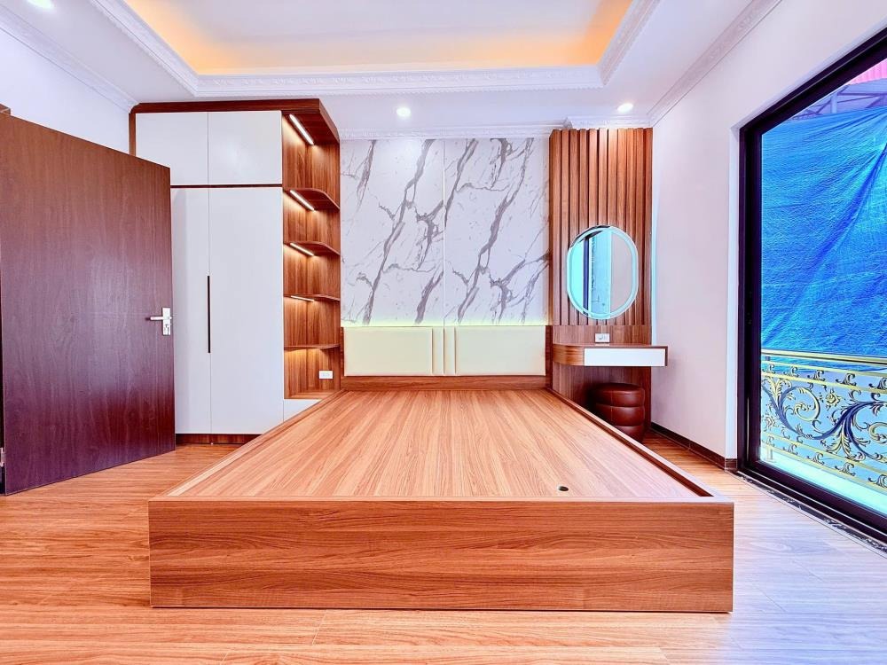 Bán Nhà Khương Đình - 30m2 - 6 Tầng - Full Nội Thất - Giá 7.5 Tỷ