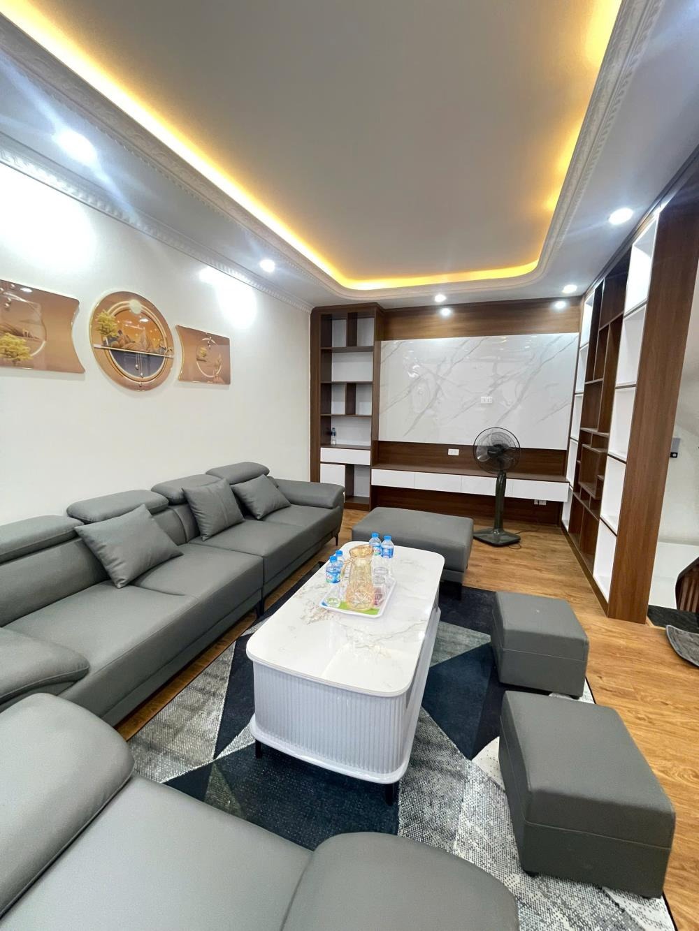 Bán nhà gần trung tâm Văn Điển, Thanh Trì - 65m2, 6 tầng, gara, thang máy, 11 tỷ