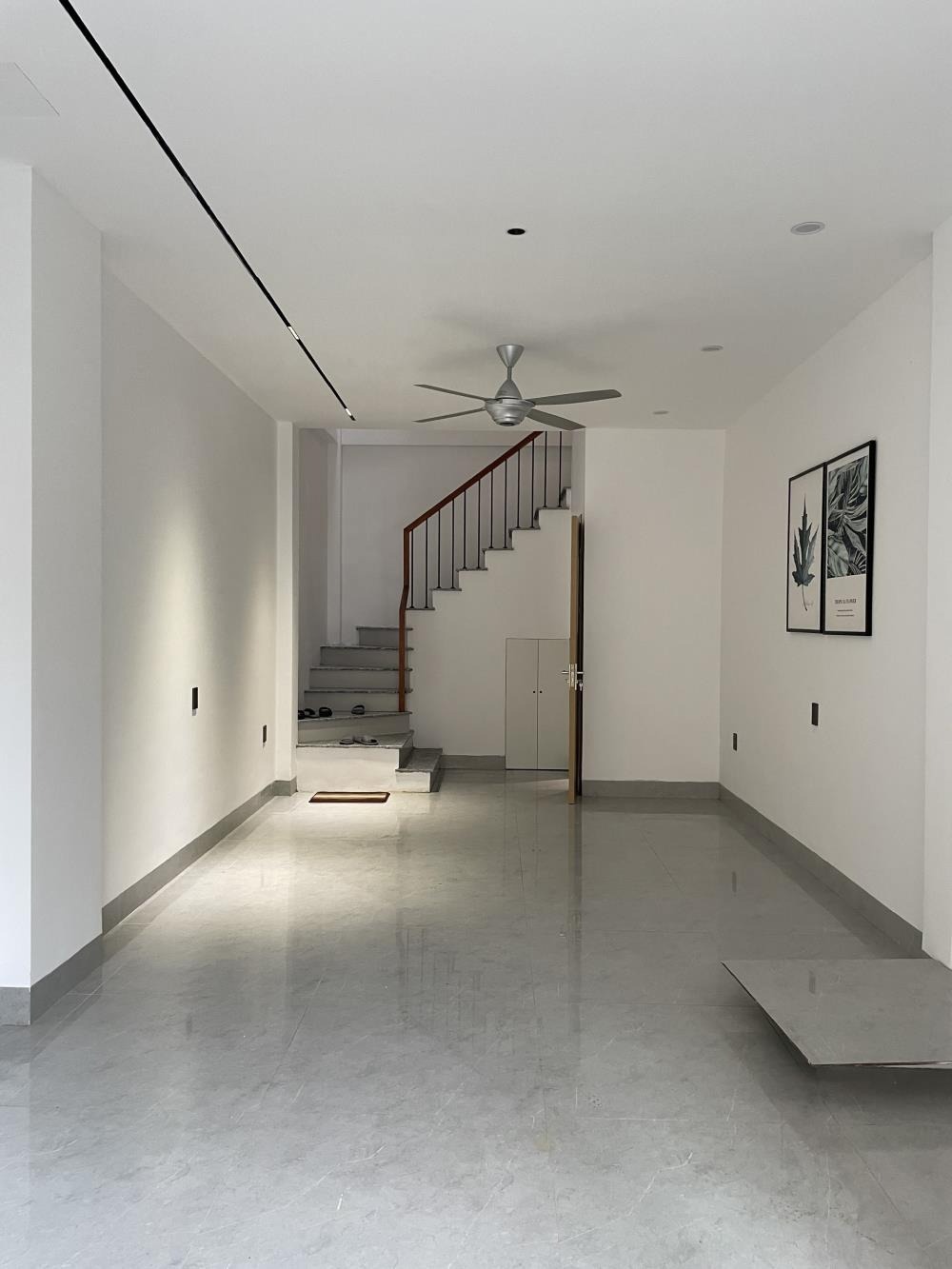 Bán nhà riêng 40m2, 4 tầng, ô tô vào cửa, gần Ngọc Hồi, Thanh Trì - Giá Tốt