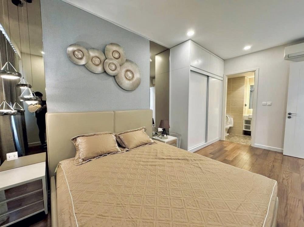 Bán Gấp Căn 77m2 VinHomes D Capitale - 2PN, Giá 6.8 Tỷ - Vị Trí Đẹp