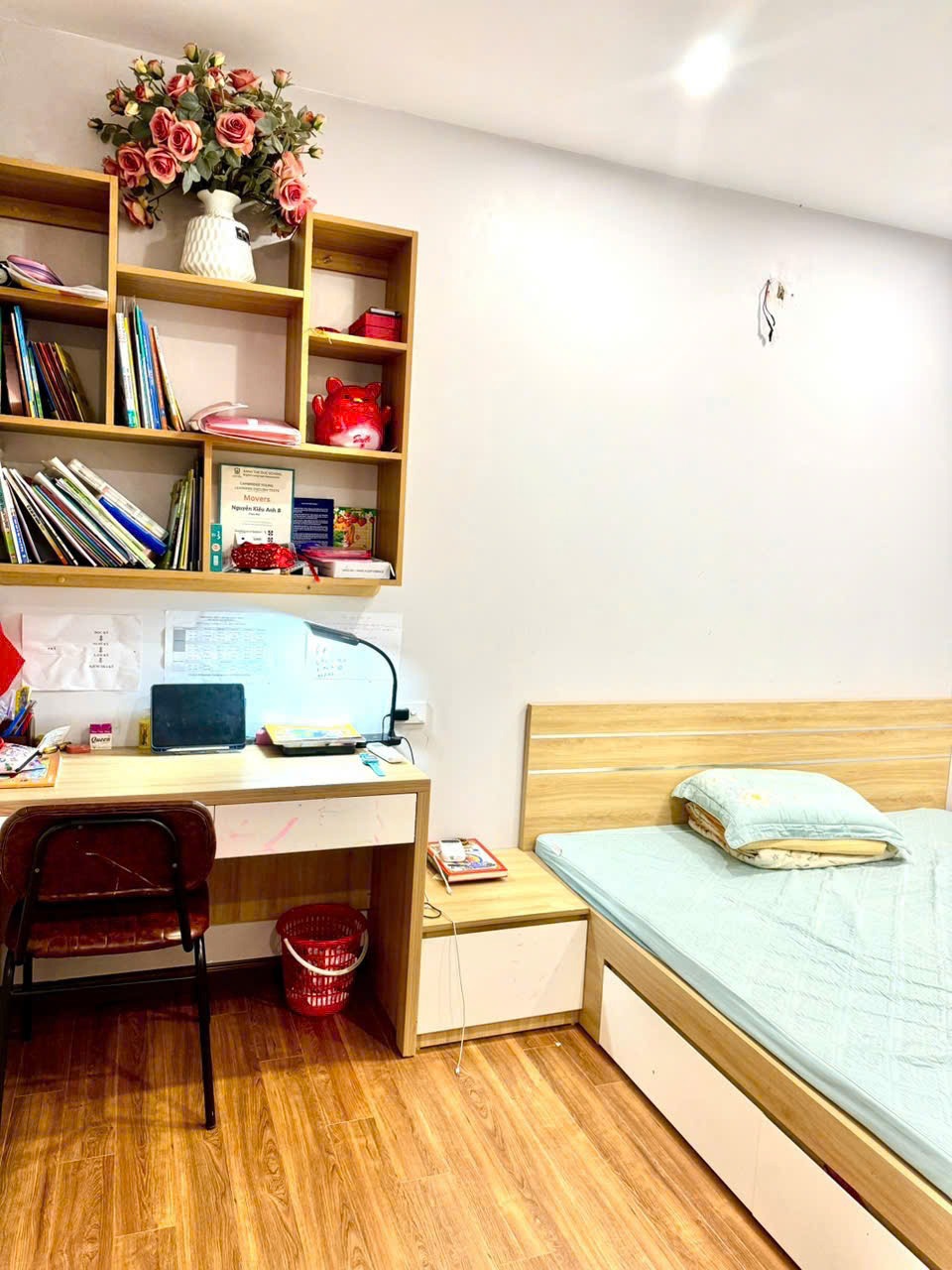 Căn Góc 3PN, 81m2, View Hồ - Giá Tốt Nhất Toà HH02C