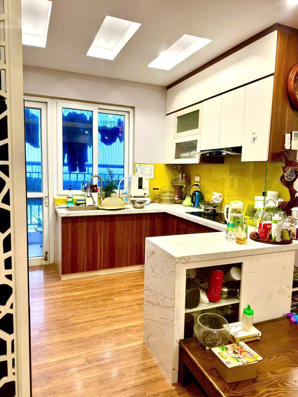 Căn Góc 3PN, 81m2, View Hồ - Giá Tốt Nhất Toà HH02C