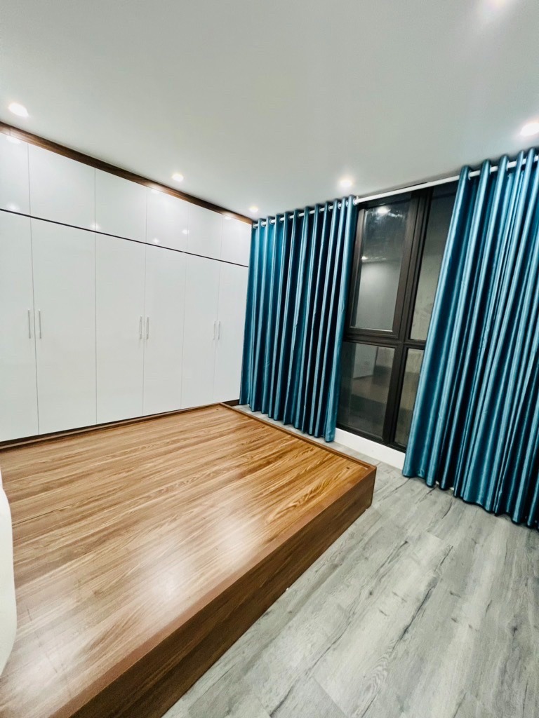Nhà Mới Full Nội Thất Văn Hương - Đống Đa - 4T - 30m² - Mặt Tiền 4.6m - 6.85 Tỷ