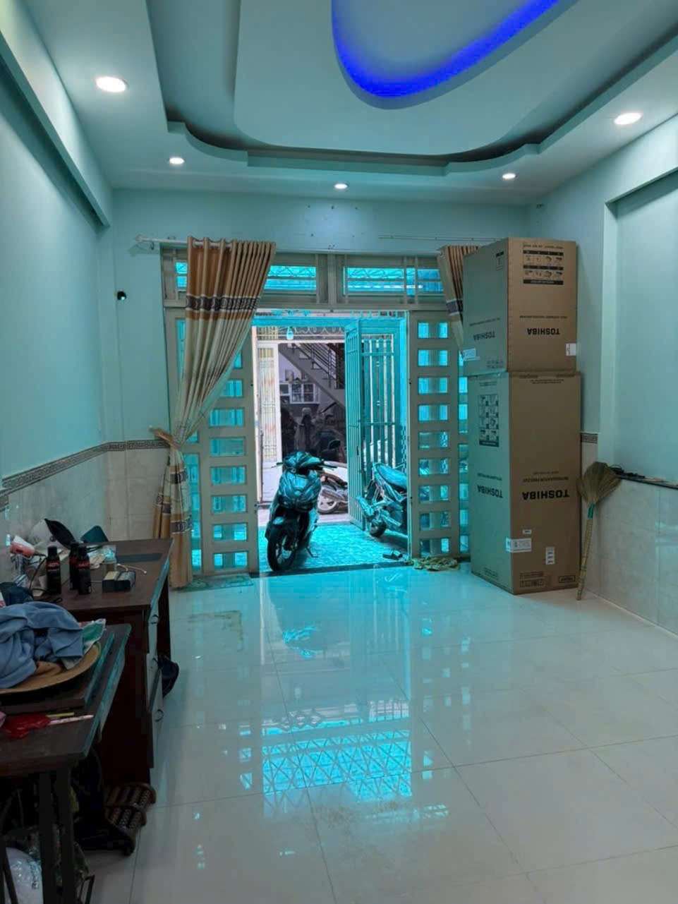 Bán nhà Phạm Văn Bạch, Gò Vấp - 58.7m², 2 Tầng, SHR, Giá 4.3 tỷ