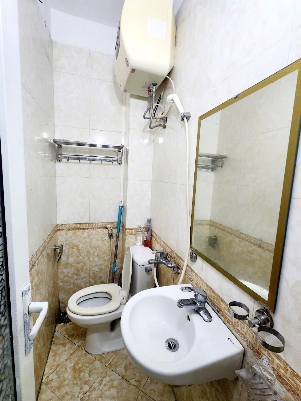 Căn Hộ Mini Studio Ngõ Thịnh Quang 26m2 - Giá 960 Triệu | Vị Trí Tốt, Tiện Nghi