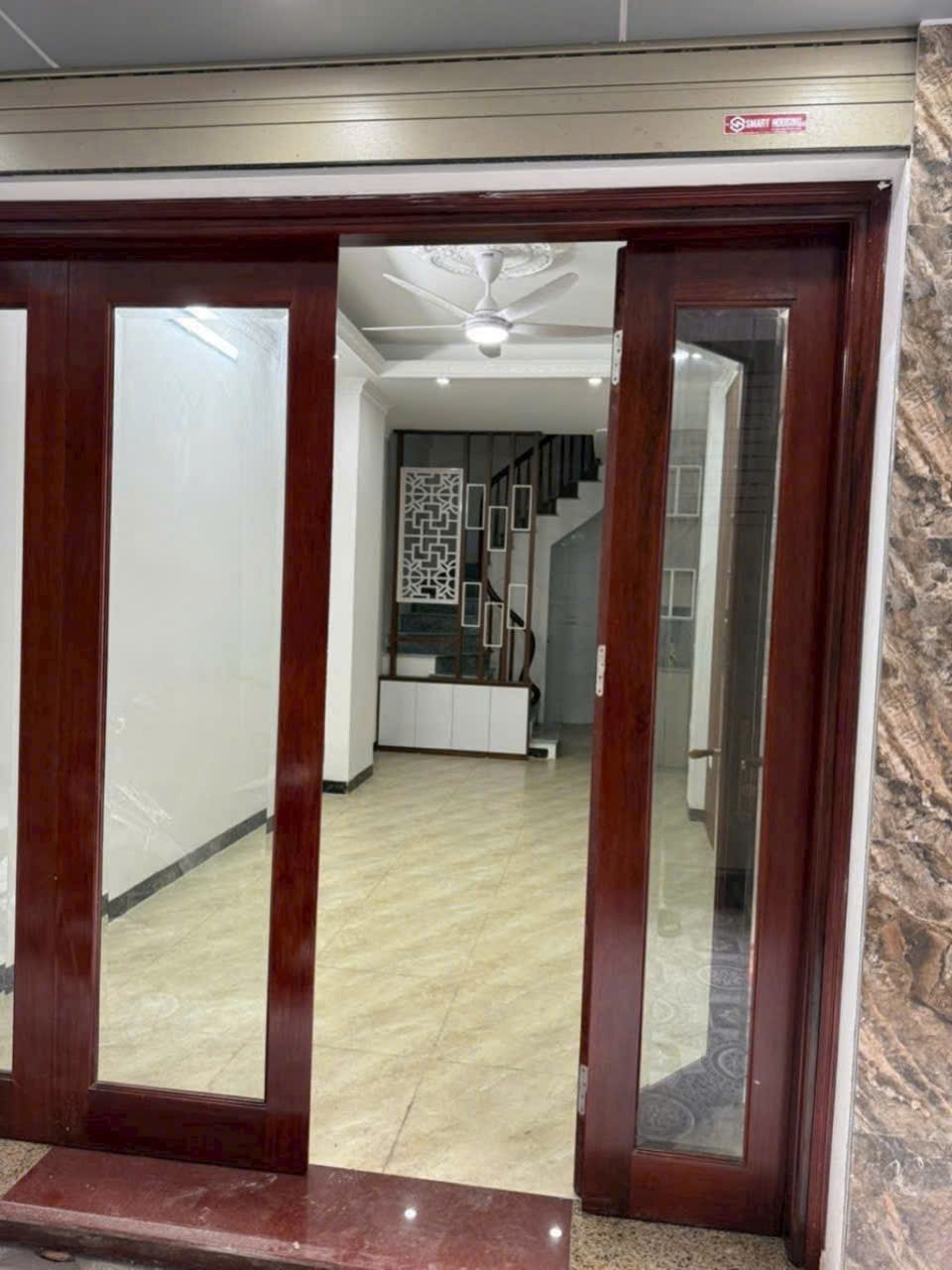Nhà 5 Tầng Full Nội Thất, Ngõ Thông Thoáng, Sổ Nở Hậu - Giá 4.5 Tỷ