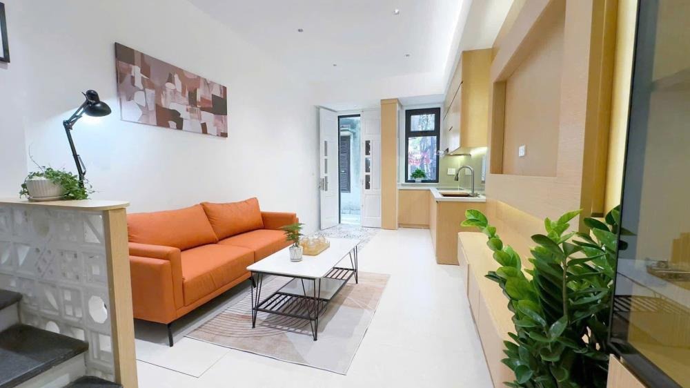 Nhà phố Khương Đình - 32m2 x 5 tầng - 6.5 tỷ - Full nội thất, ô tô vào nhà