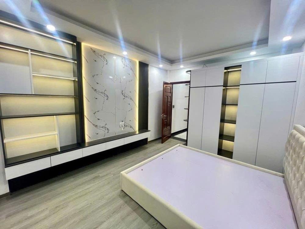 Bán Nhà Cổ Điển Tứ Hiệp, Thanh Trì - 52m²*5T - Full Nội Thất - 7.4 Tỷ