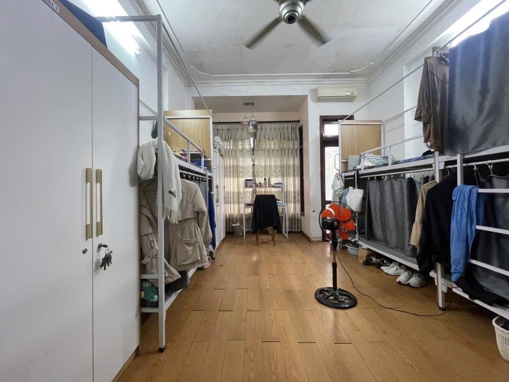 Bán nhà mặt phố Nguyễn Khả Trạc, Cầu Giấy - 57m2, Giá 23 tỷ - Vị Trí Đắc Địa