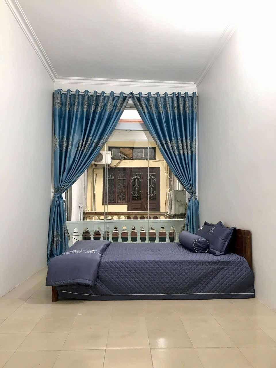 Nhà 4 Tầng Hà Đông - 5 Tỷ Sở Hữu Ngay - Vị Trí Trung Tâm