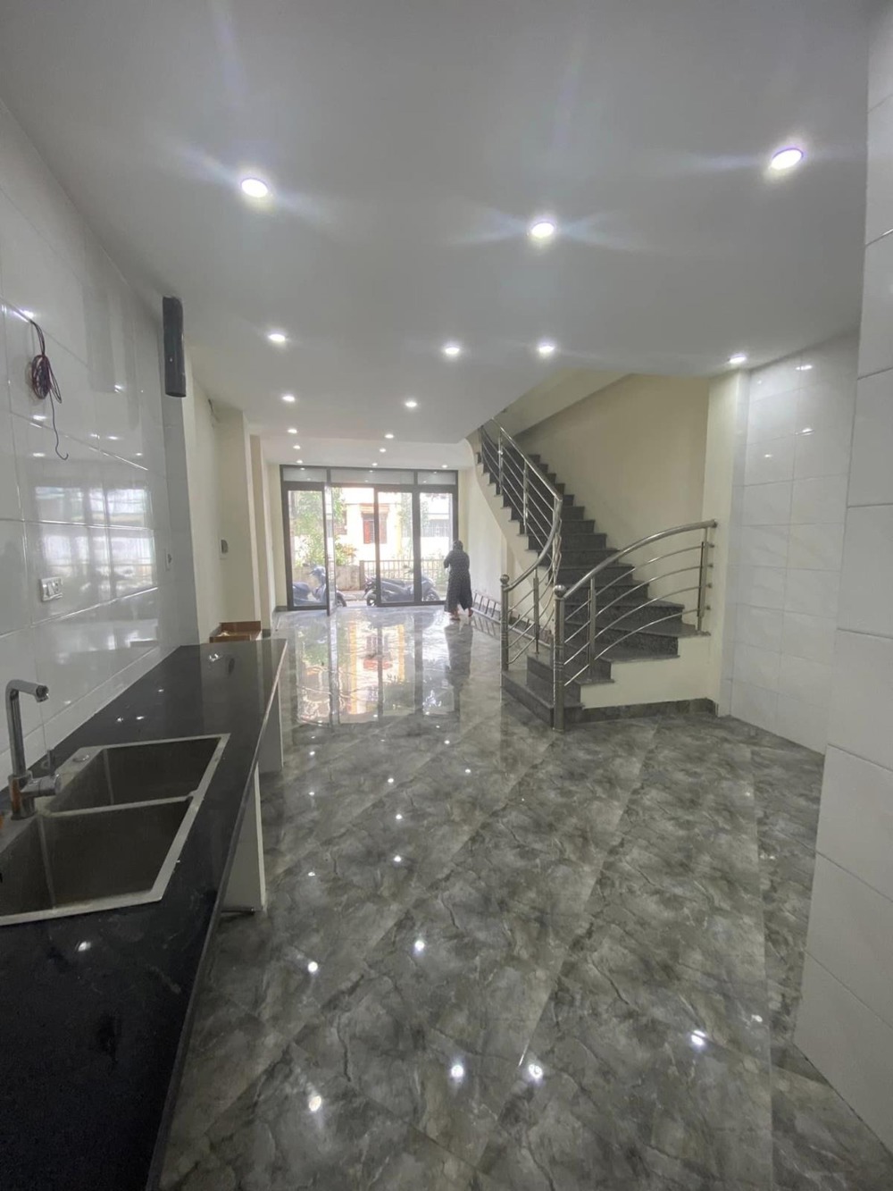Đa Sỹ Hà Đông: Lô đất phân lô, kinh doanh oto, 48m2, 5 tầng, vị trí đẹp