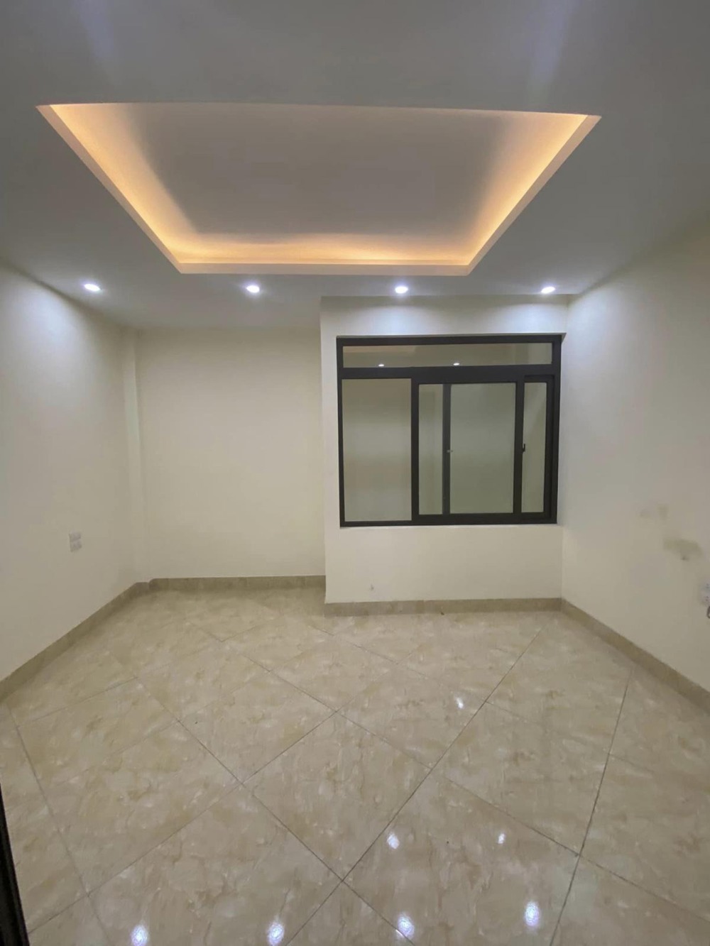 Đa Sỹ Hà Đông: Lô đất phân lô, kinh doanh oto, 48m2, 5 tầng, vị trí đẹp