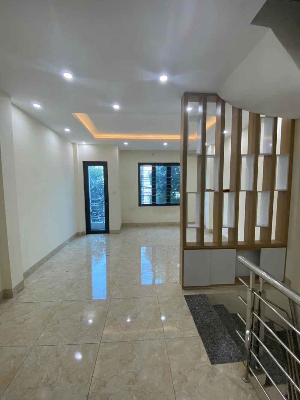 Đa Sỹ Hà Đông: Lô đất phân lô, kinh doanh oto, 48m2, 5 tầng, vị trí đẹp