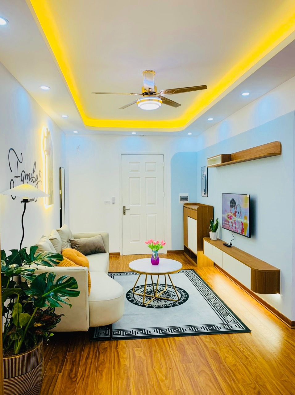 Căn 2PN 67m2 HH4A - Full Nội Thất, Giá 2.xx Tỷ - Nhận Nhà Ngay