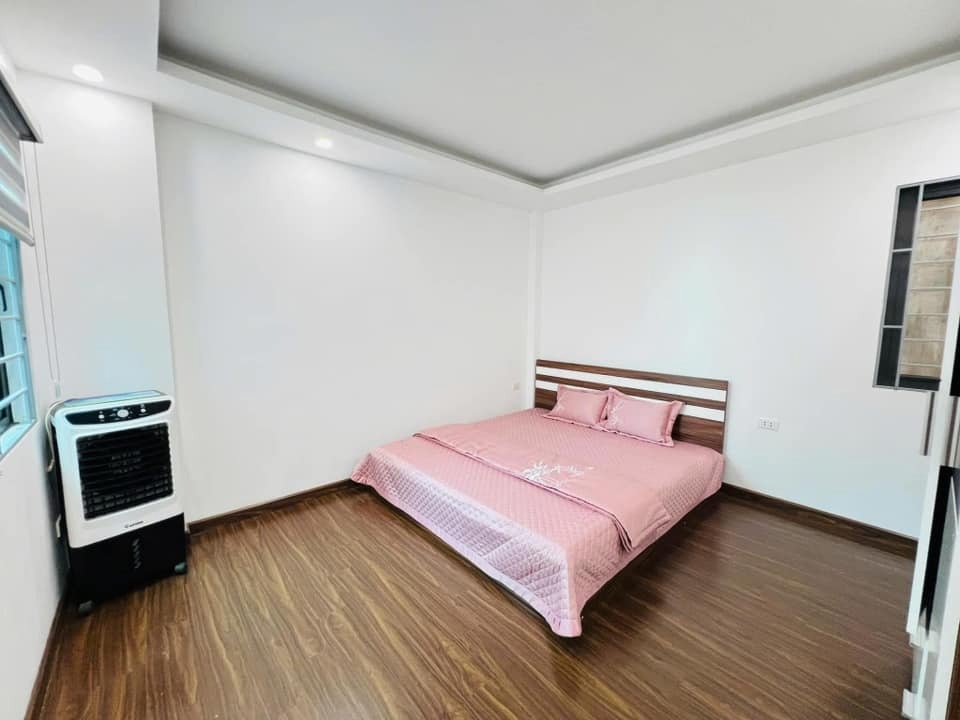 Nhà phố Tây Mỗ 5 tầng, 43m2, gần VinMega, Aeon Mall, giá tốt