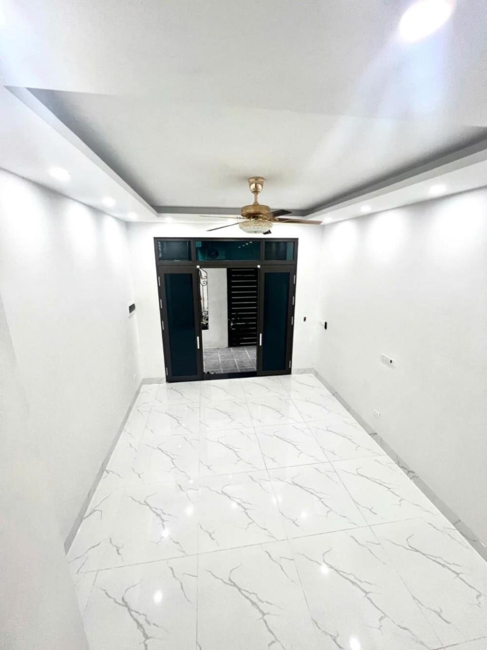 Bán nhà chính chủ 50m2, 4 tầng, Hoàng Mai, Hà Nội - Giá 6.6 tỷ