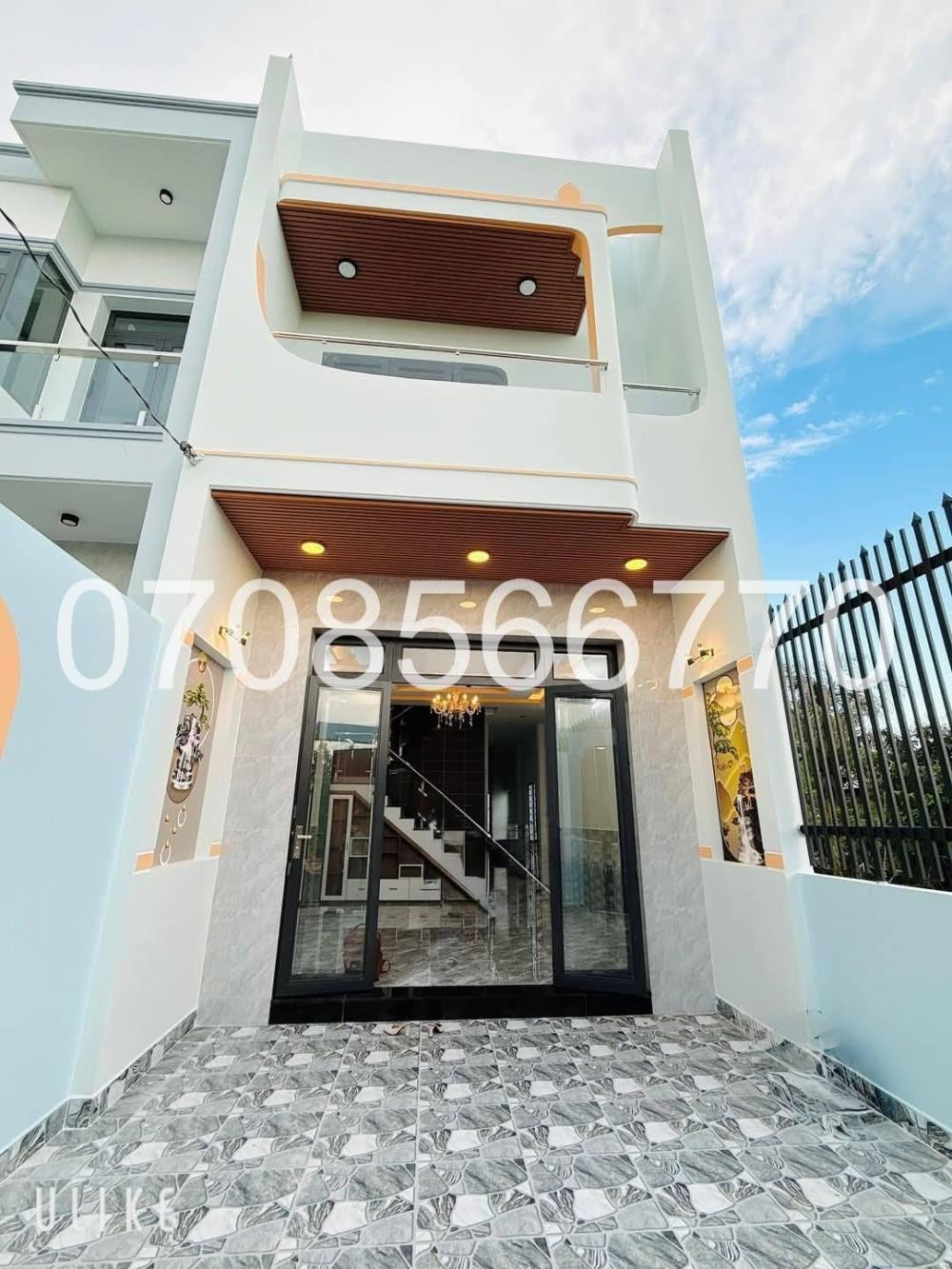 Nhà Giá Rẻ 2.7 Tỷ - 120m2, 3PN, Xe Hơi Trong Nhà - Định Đức Thiện