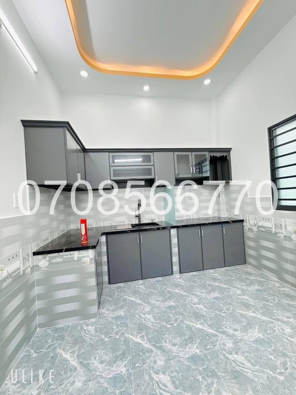 Nhà Giá Rẻ 2.7 Tỷ - 120m2, 3PN, Xe Hơi Trong Nhà - Định Đức Thiện