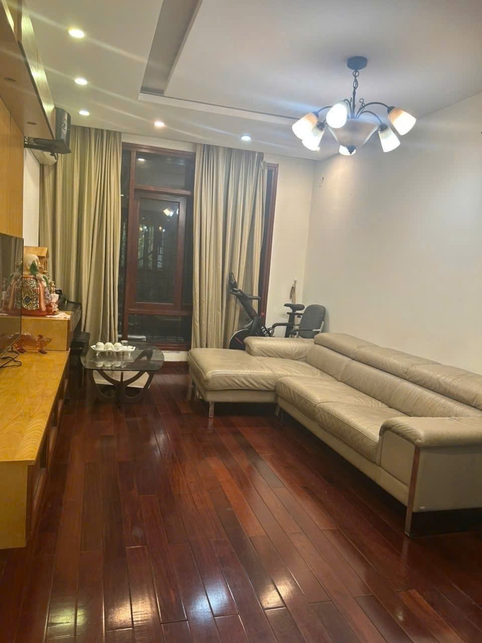 Bán nhà phố Vương Thừa Vũ, Thanh Xuân - 5 Tầng, Ô Tô Vào, Giá 15.4 Tỷ