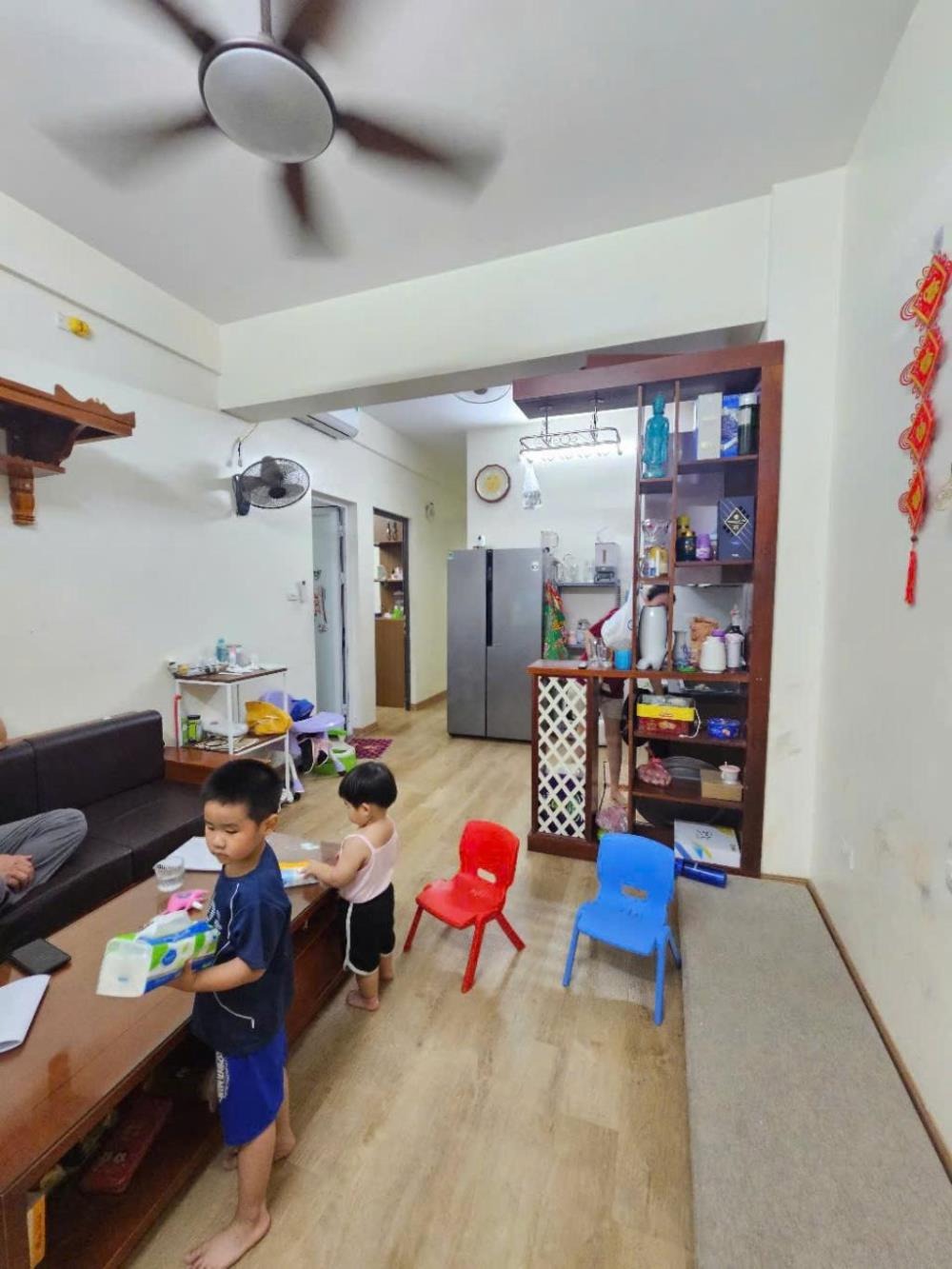 Bán Căn Hộ Nam Trung Yên 2PN Full Nội Thất - Giá Chỉ 3 tỷ+