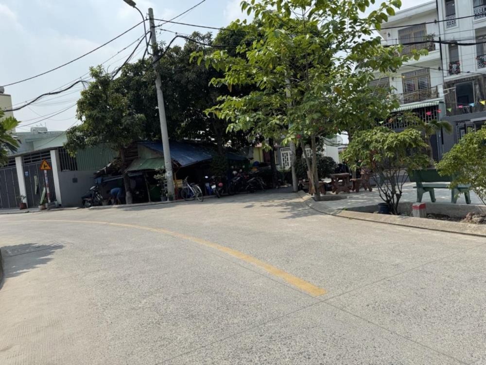 Đất Nở Hậu Vườn Lài Quận 12: 304m2, Ngang 4m, Giá Chỉ 13.7 Tỷ