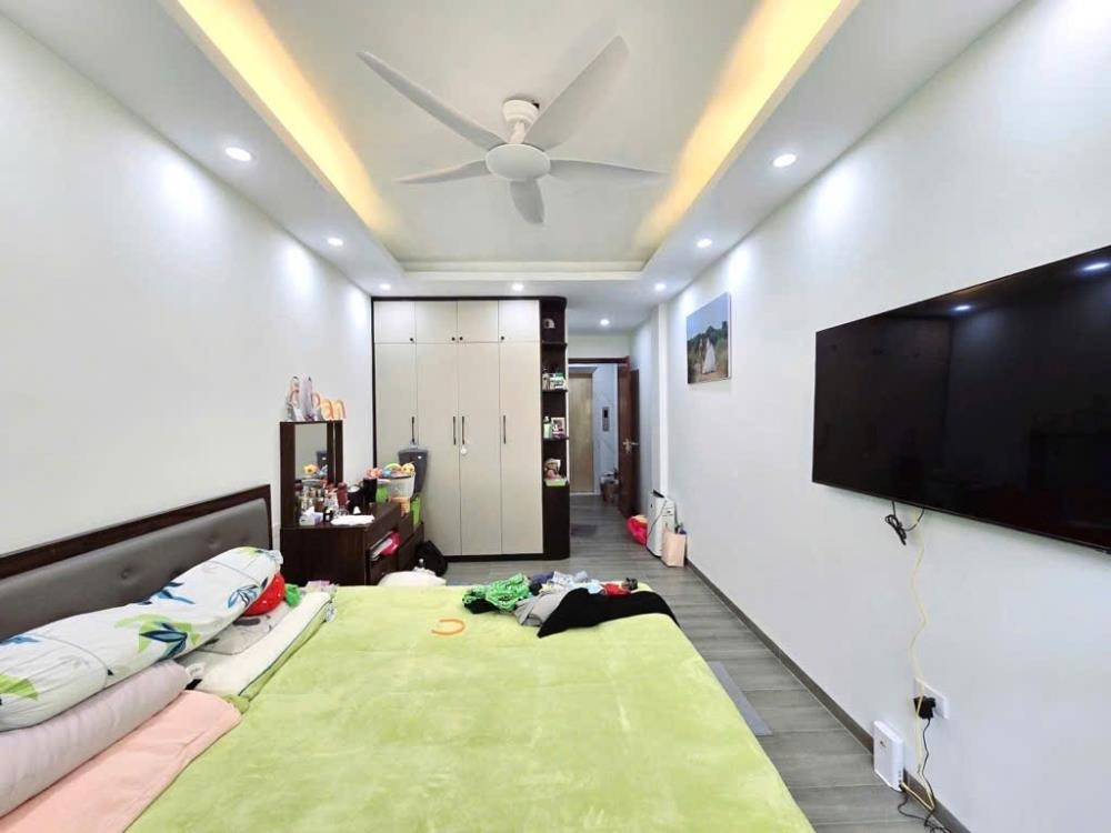 Nhà phố Ba Đình - 6 Tầng, Thang Máy, Xây 2024 - Vị Trí Vàng!
