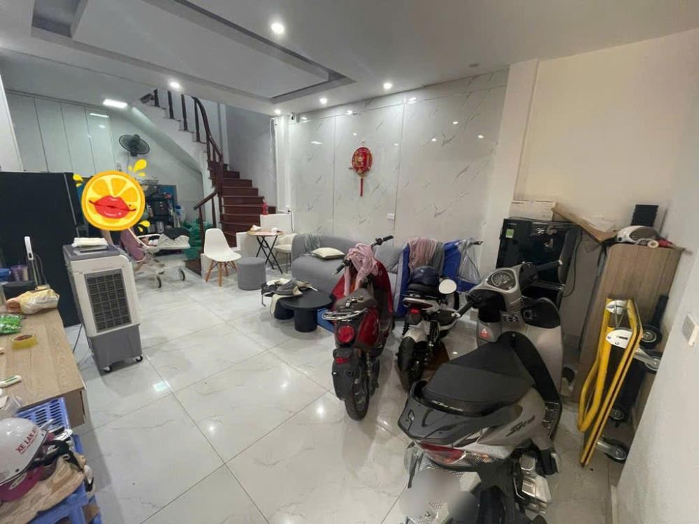 Bán nhà Nguyễn Lân - Phân lô Quân đội - Dân trí cao - 42.5m² - 7.5 tỷ