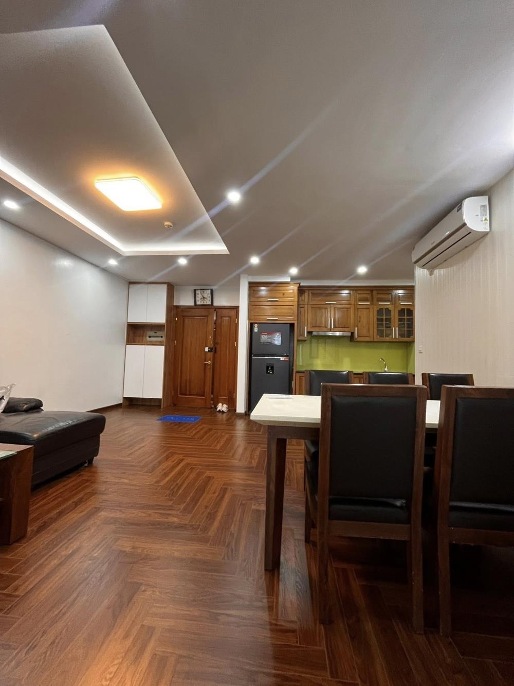 Bán chung cư EuroWindow 100m2, 3PN, tầng trung, View thoáng, 8 tỷ, tặng nội thất