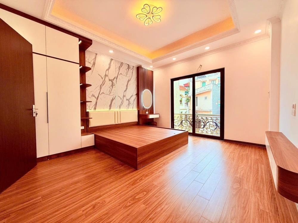 Bán nhà Tân Triều, Thanh Trì - Lô Góc 3 Mặt Thoáng - Full Nội Thất - Giá 6.3 tỷ