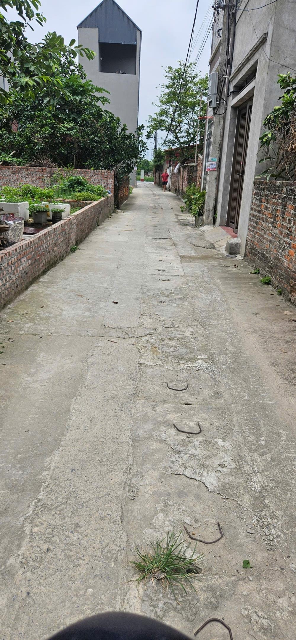 Lô Đất 56m2 Thôn Đoài, Nam Hồng - Vị Trí Đẹp, Ô Tô Vào Cửa, Giá Tốt