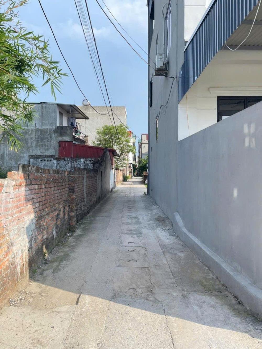 Lô Đất 56m2 Thôn Đoài, Nam Hồng - Vị Trí Đẹp, Ô Tô Vào Cửa, Giá Tốt