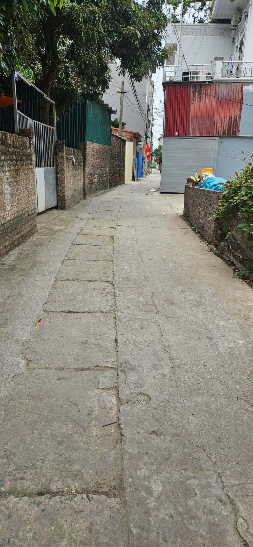 Lô Đất 56m2 Thôn Đoài, Nam Hồng - Vị Trí Đẹp, Ô Tô Vào Cửa, Giá Tốt