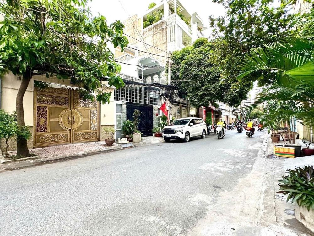 Nhà 7 Tầng, Thang Máy, Full Nội Thất Quận 10 - Giá 31.6 Tỷ