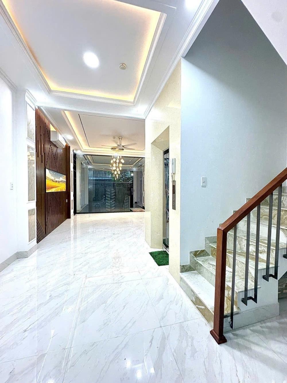 Nhà 7 Tầng, Thang Máy, Full Nội Thất Quận 10 - Giá 31.6 Tỷ