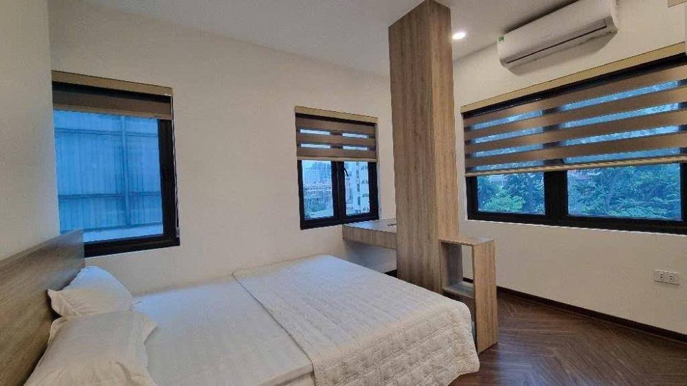 Bán tòa nhà 9 tầng, mặt tiền 6.6m Hoàng Quốc Việt, Cầu Giấy - Lợi nhuận cao
