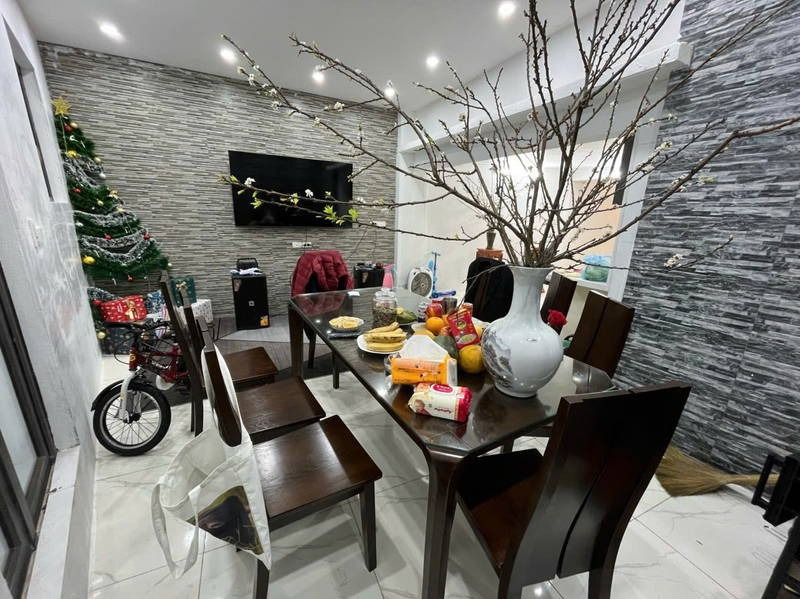 Bán nhà phố Khâm Thiên 62m2, 4 tầng, lô góc 3 mặt thoáng - Vị trí đắc địa, full nội thất