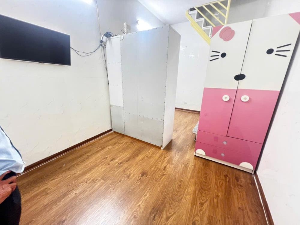 Bán Nhà Riêng Khâm Thiên, Đống Đa - 3PN, 4WC, 3.8 tỷ - Vị Trí Đẹp