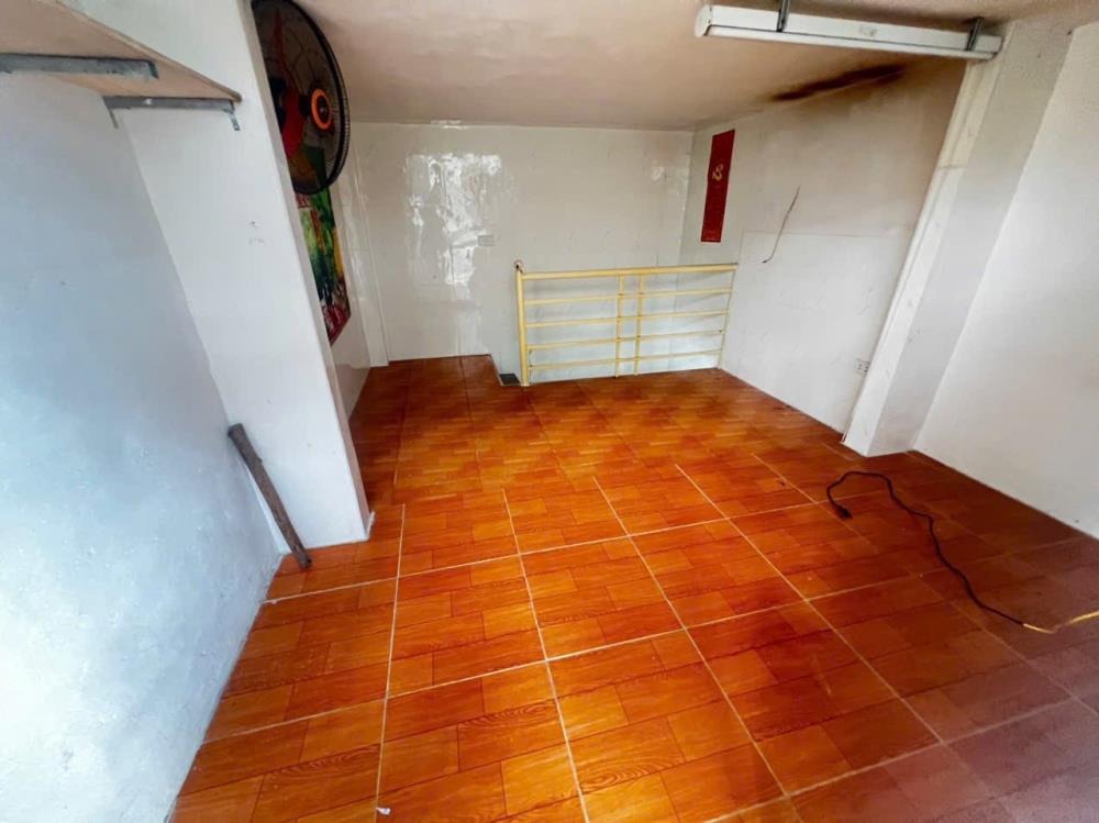 Bán Nhà Riêng Khâm Thiên, Đống Đa - 3PN, 4WC, 3.8 tỷ - Vị Trí Đẹp