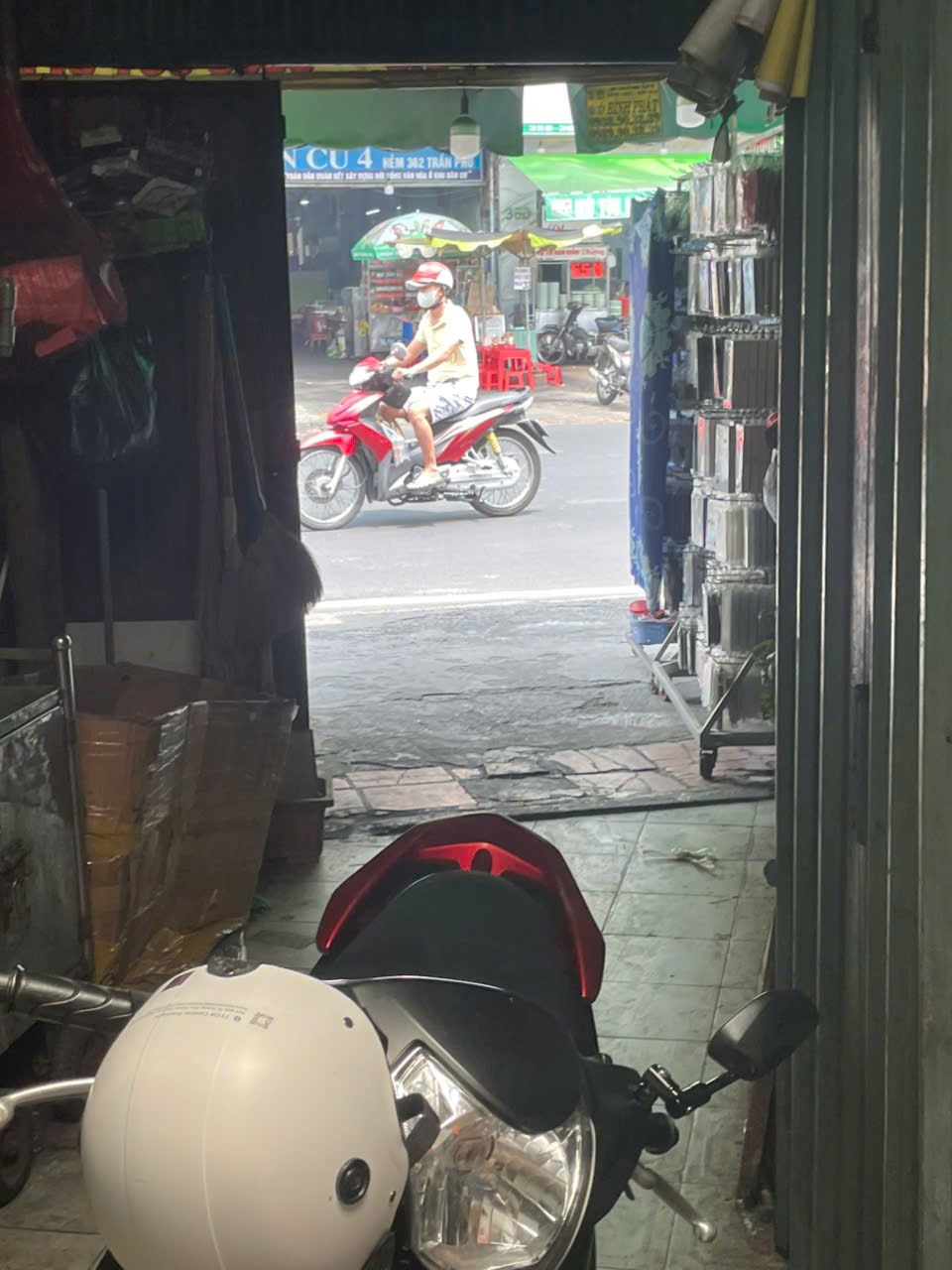 Cho Thuê Nhà Nguyên Căn Quận 5: 170m2, 2 Lầu, Giá 27tr/tháng - Trần Phú, P7