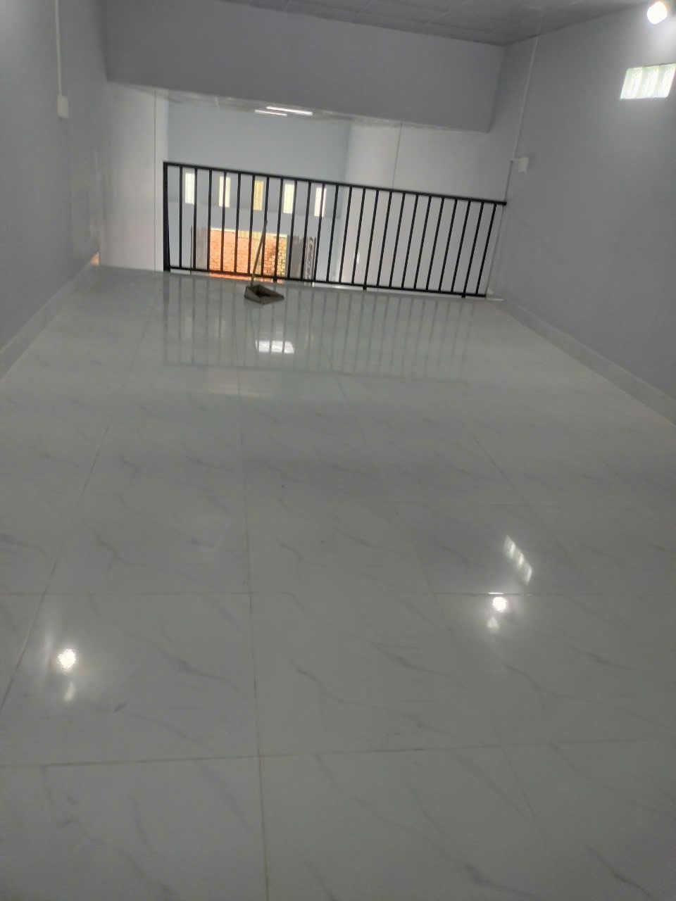 Cho Thuê Nhà Vườn Lài Q12: 100m2, 4x17m, Giá 12tr/tháng - Vị Trí Đắc Địa