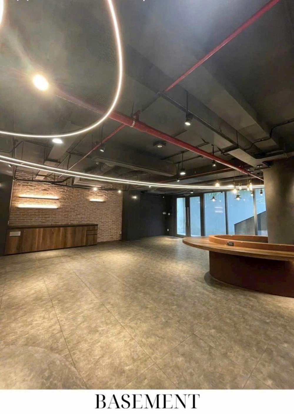 Cho Thuê Tòa Nhà VP Cao Cấp 5900m2, Mặt Tiền Hai Bà Trưng, Quận 1