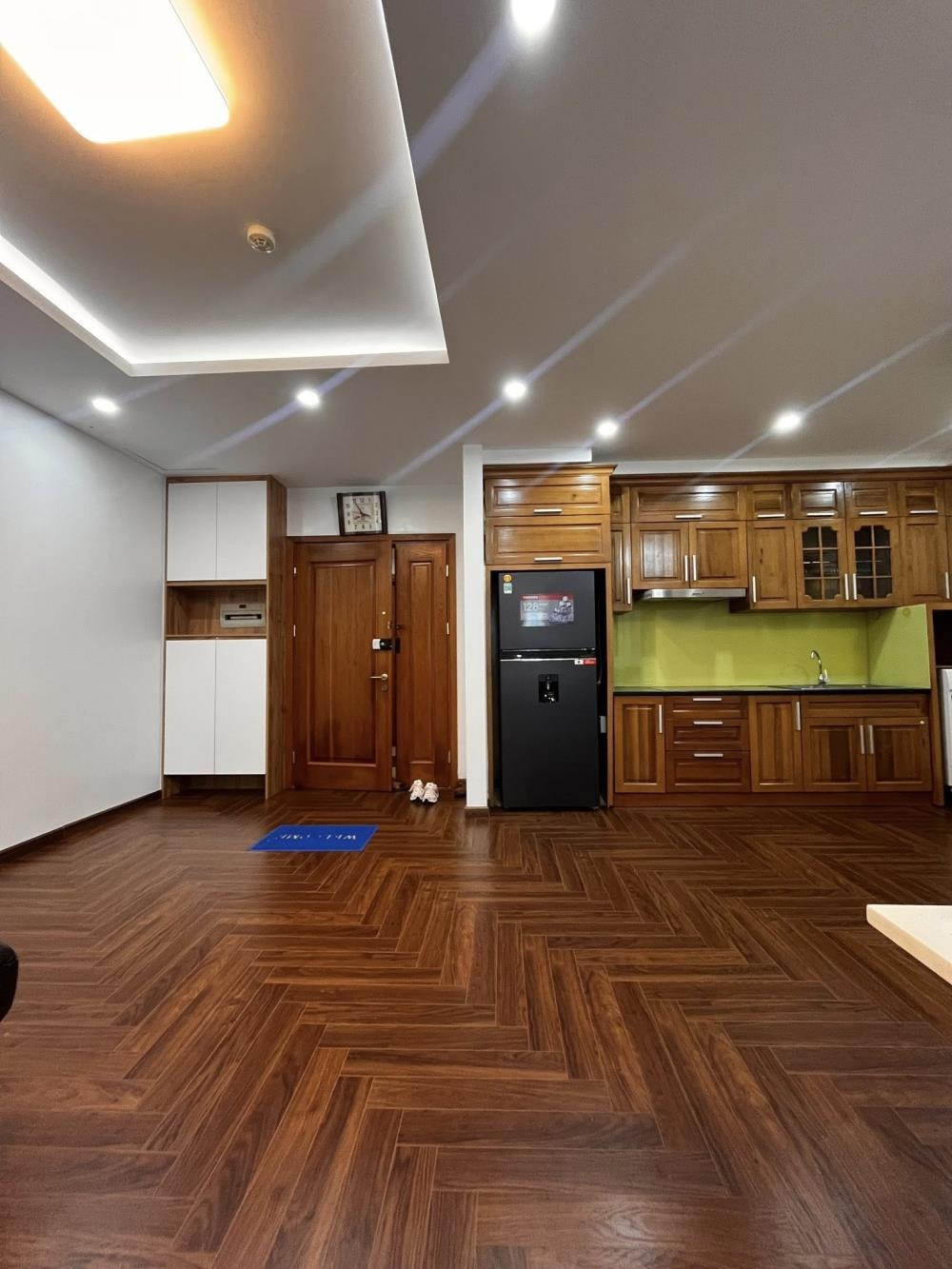 Căn Hộ EuroWindow Trần Duy Hưng 93.5m² - 3PN Full Nội Thất, Giá 8.3 Tỷ