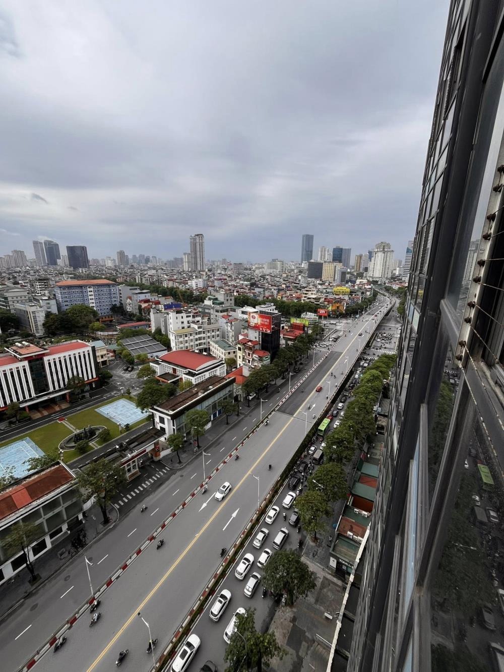 Căn Hộ EuroWindow Trần Duy Hưng 93.5m² - 3PN Full Nội Thất, Giá 8.3 Tỷ