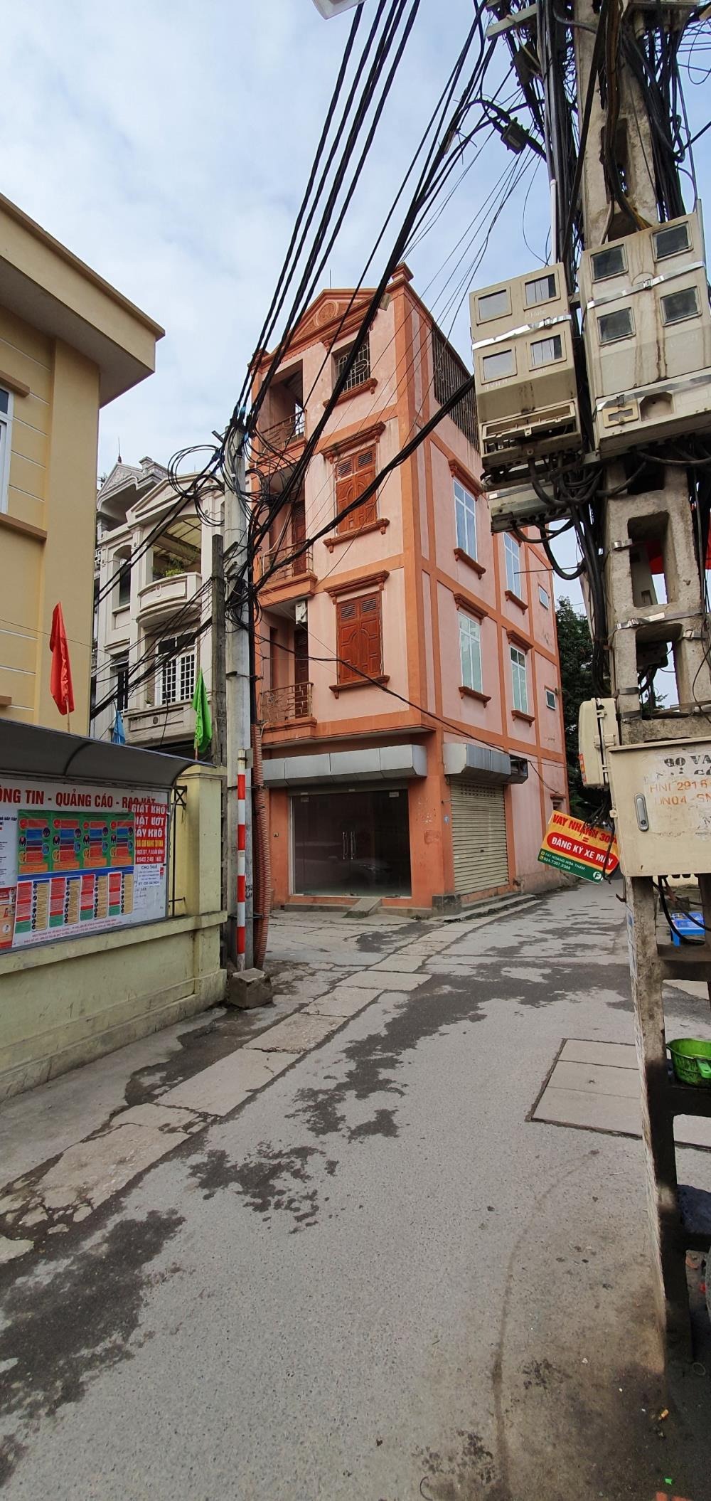 Chính chủ cho thuê nhà riêng 3 tầng, kinh doanh đắc đạo - Khu dân cư sầm uất