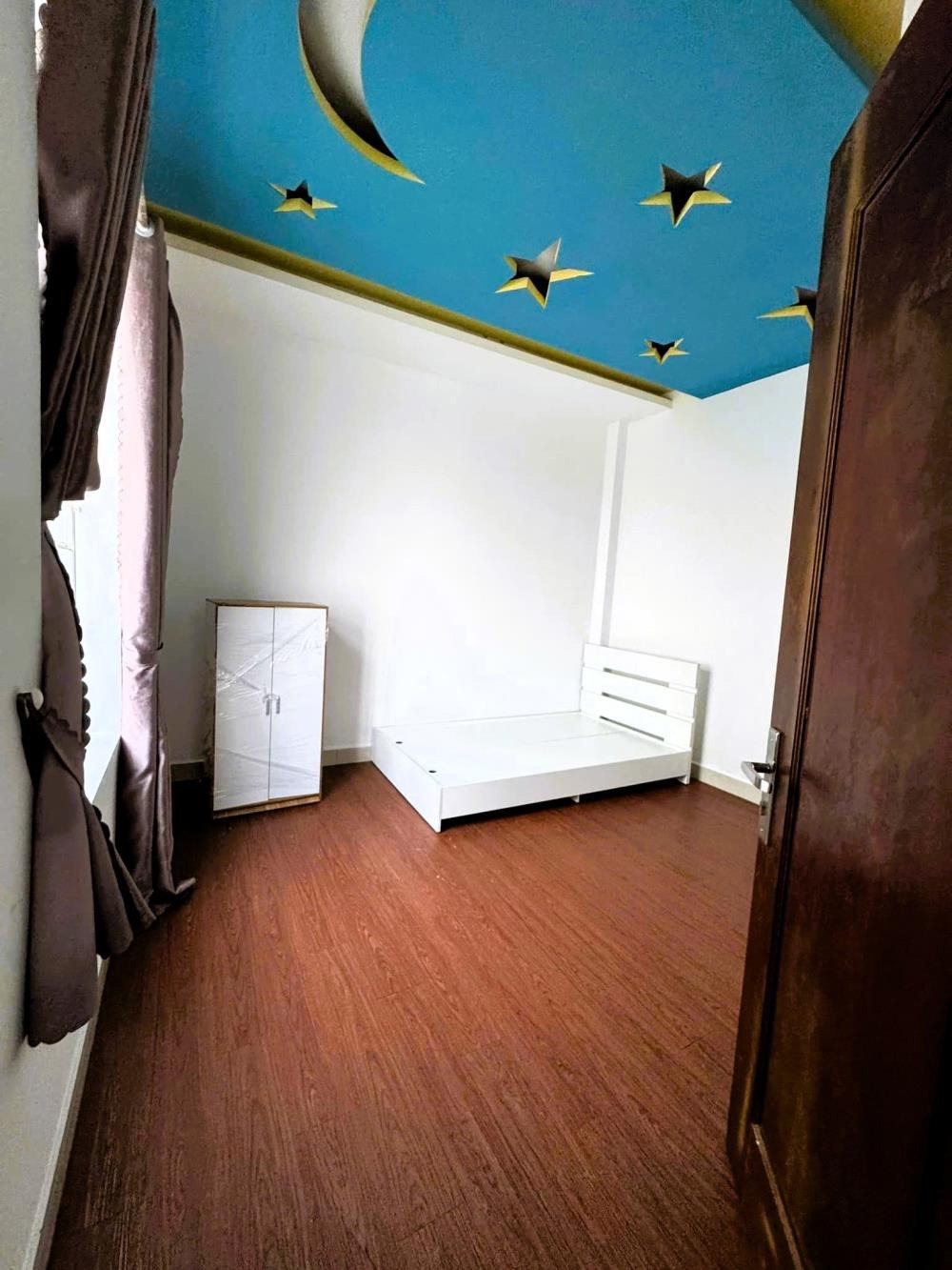 Cho Thuê Nhà 1 Trệt 2 Lầu, 3 Phòng Ngủ, Hẻm Xe Hơi - Hiệp Bình Phước