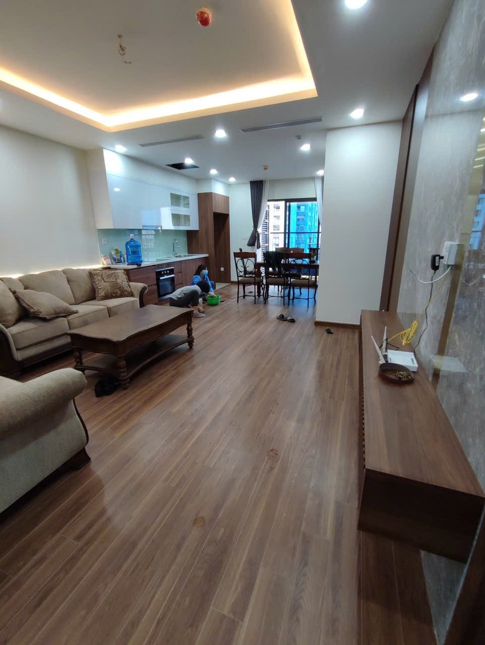 Bán Căn Hộ 120m2 Mặt Đường Trung Kính, Cầu Giấy - Giá 8.9 Tỷ
